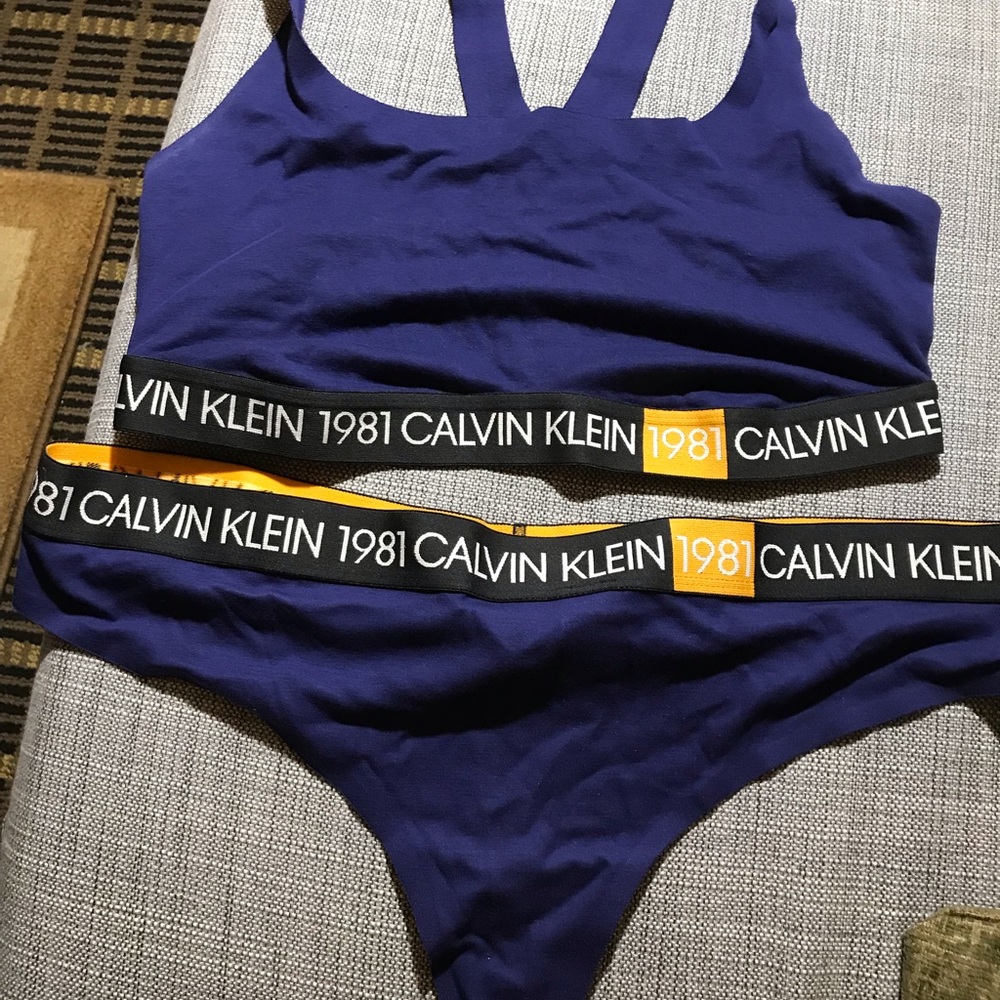 1x  Klein Bralette And 2x Panty Set, brand new , too large for me , fits to size